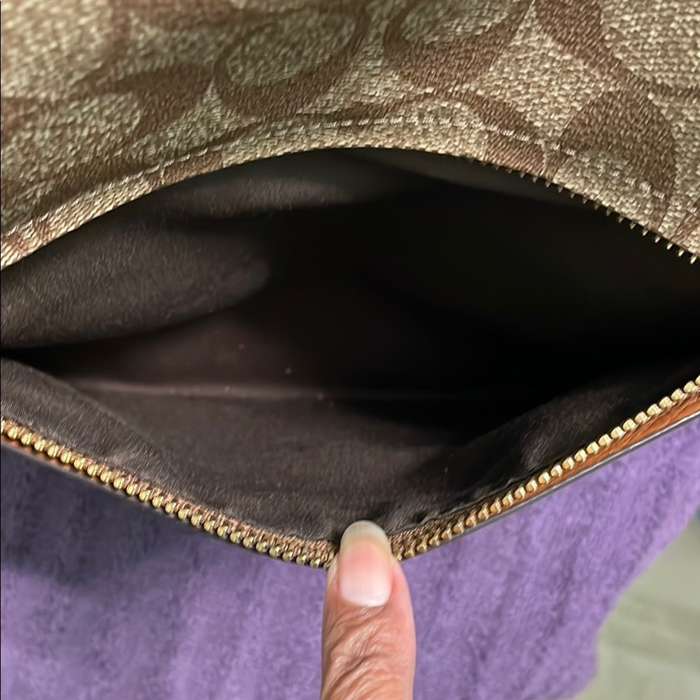 Coach Brown and Tan Hobo Bag 💼 with Matching Wallet - Picture 13 of 13